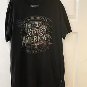 United States of America black T-shirt